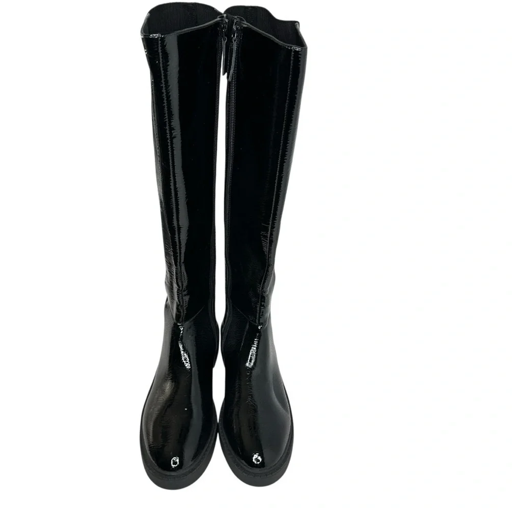 Andre Assous Women's Viva Round Toe Patent Boots. 7.5